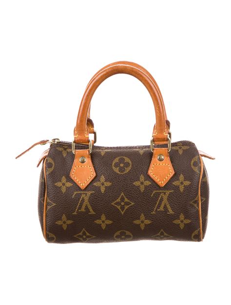 louis vuitton small black handbag